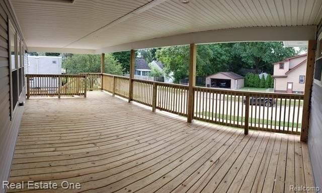 314 Mary Ave - Photo 2 of 8