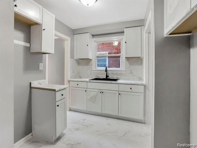 18681 Barlow St - Photo 4 of 13
