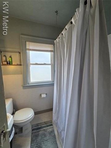 226 Fielding St - Photo 6 of 9