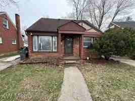 featured image of 386 Amherst St