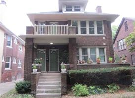 featured image of 1016 Beaconsfield Ave