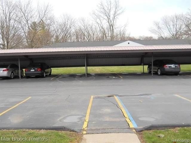 42491 Plymouth Hollow Dr - Photo 2 of 17