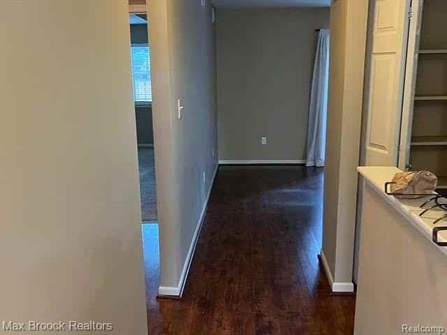 42491 Plymouth Hollow Dr - Photo 3 of 17