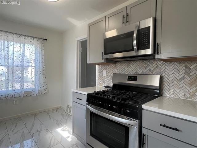 183 Crystal Lake Dr - Photo 5 of 34