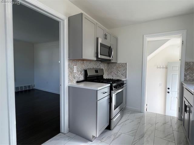 183 Crystal Lake Dr - Photo 7 of 34