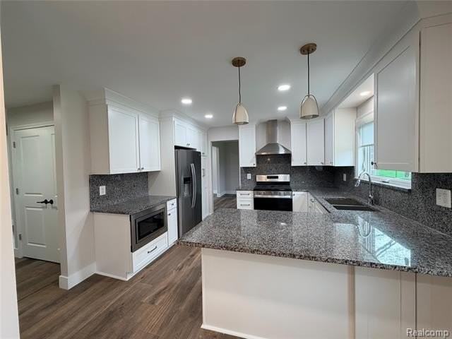 2790 Lanergan Dr - Photo 3 of 15