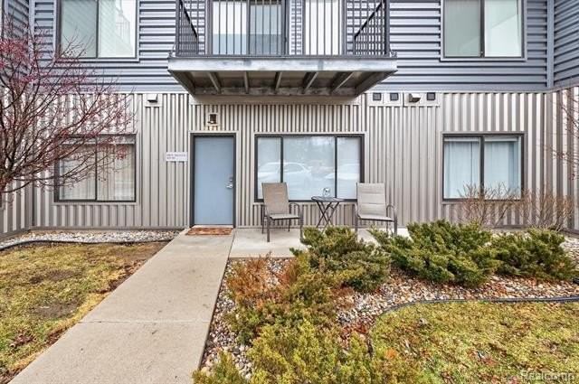 293 N 2nd St - Photo 3 of 22