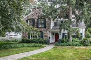 645 Arlington St - Photo 1 of 1