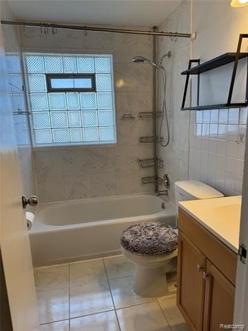 1818 N Center St - Photo 4 of 14