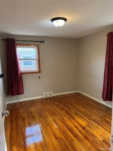 1818 N Center St - Photo 7 of 14