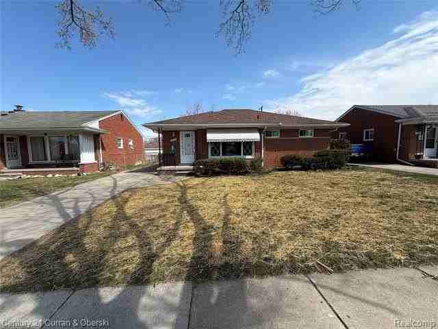 8586 Salem Ln