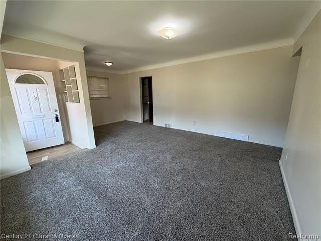 8586 Salem Ln - Photo 2 of 10