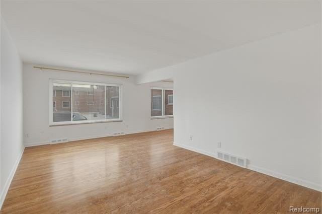 323 N Eton St #35C - Photo 3 of 29