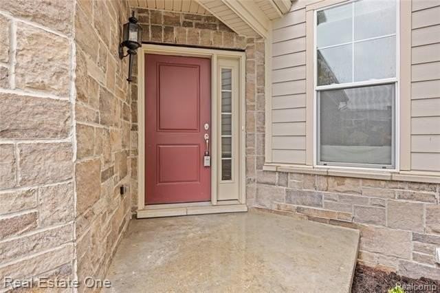 3107 Millbury Ln - Photo 2 of 31