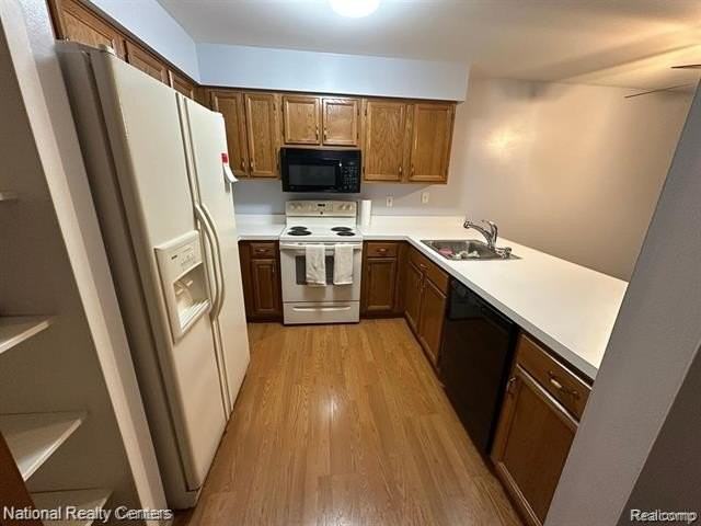 33309 Mill Race Cir - Photo 3 of 13