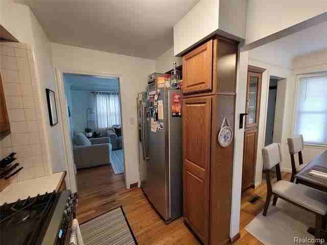 2108 Mclain Ave - Photo 5 of 14