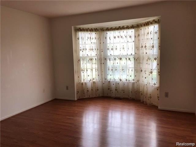 3219 Featherstone Ct - Photo 5 of 16