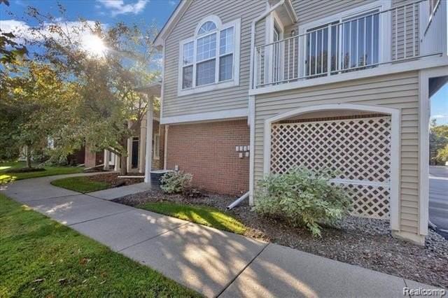 5452 Pine Aires Dr - Photo 2 of 16