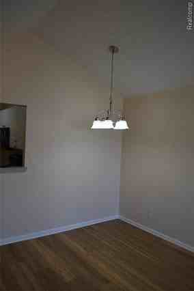 5452 Pine Aires Dr - Photo 6 of 16