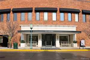 featured image of 211 E Merrill St #302