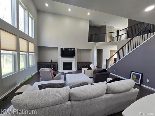 55740 Beacon Shore Dr - Photo 6 of 22