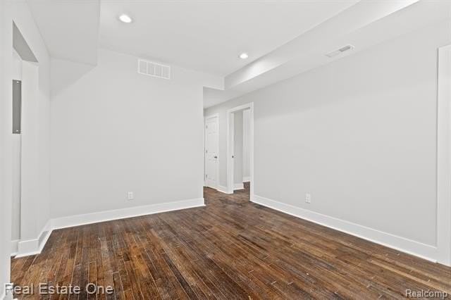 2282 BELVIDERE Unit 102 Street - Photo 5 of 34