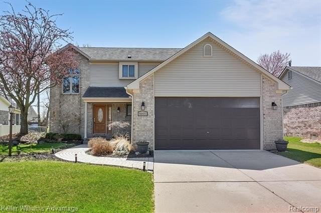 40051 Finley Dr - Photo 2 of 49