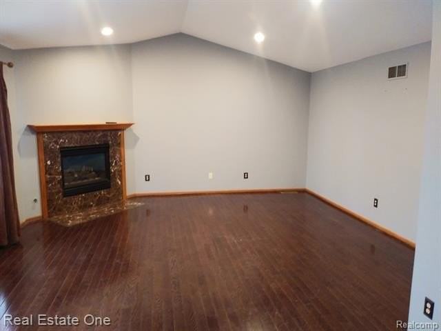 1924 Amboy St - Photo 2 of 4