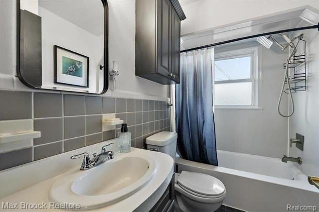 3207 N Altadena Ave - Photo 7 of 20