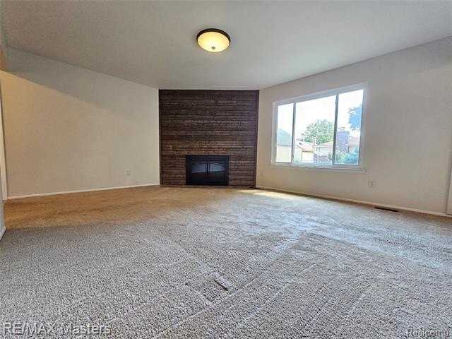 22317 Collette St - Photo 3 of 12