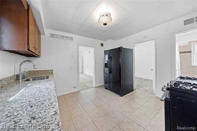 842 E 10 Mile Rd - Photo 6 of 16