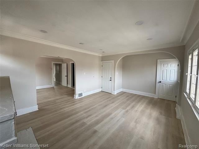 3025 Tuxedo St - Photo 6 of 11