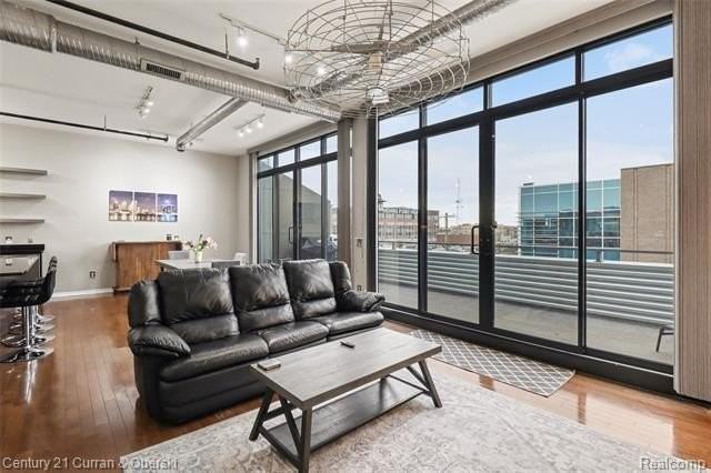 100 N Center St #402 - Photo 2 of 16
