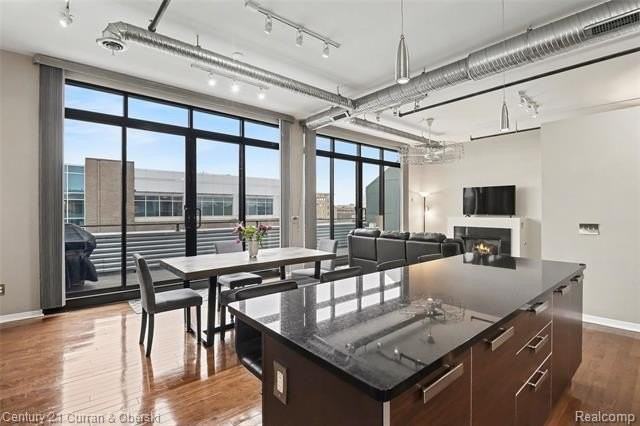 100 N Center St #402 - Photo 6 of 16
