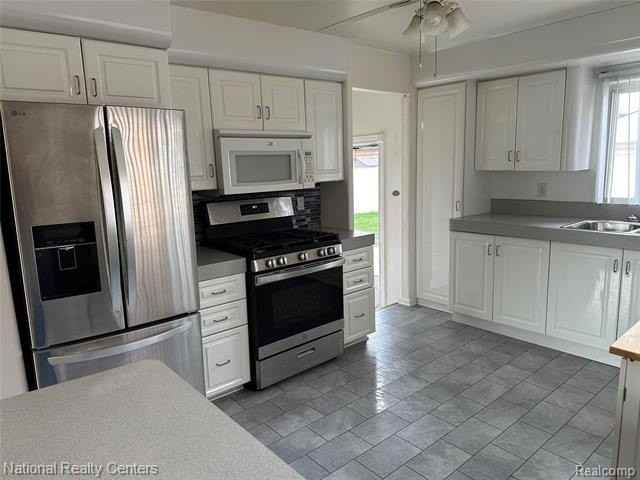 777 Rahn St - Photo 2 of 14