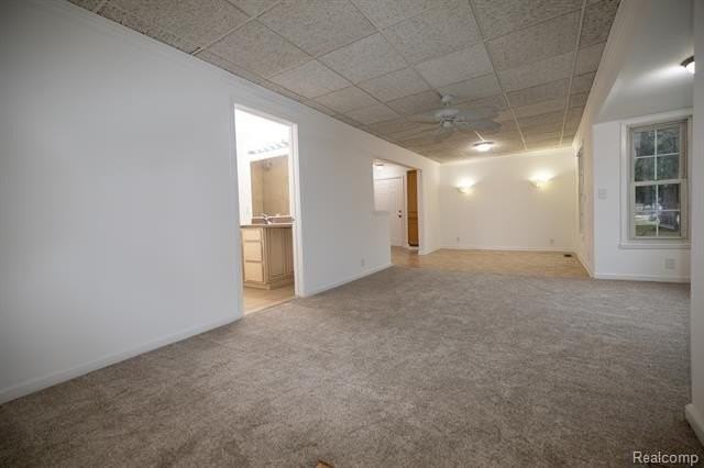 9172 Millward Ave - Photo 5 of 19