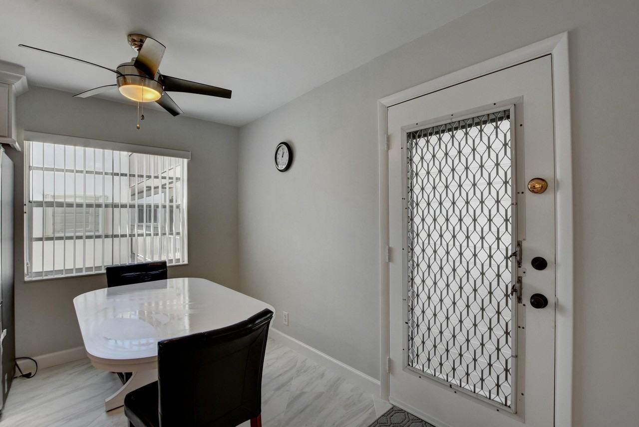 988 Normandy U #988 - Photo 2 of 45