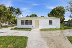 featured image of 2312 Redwood Rd