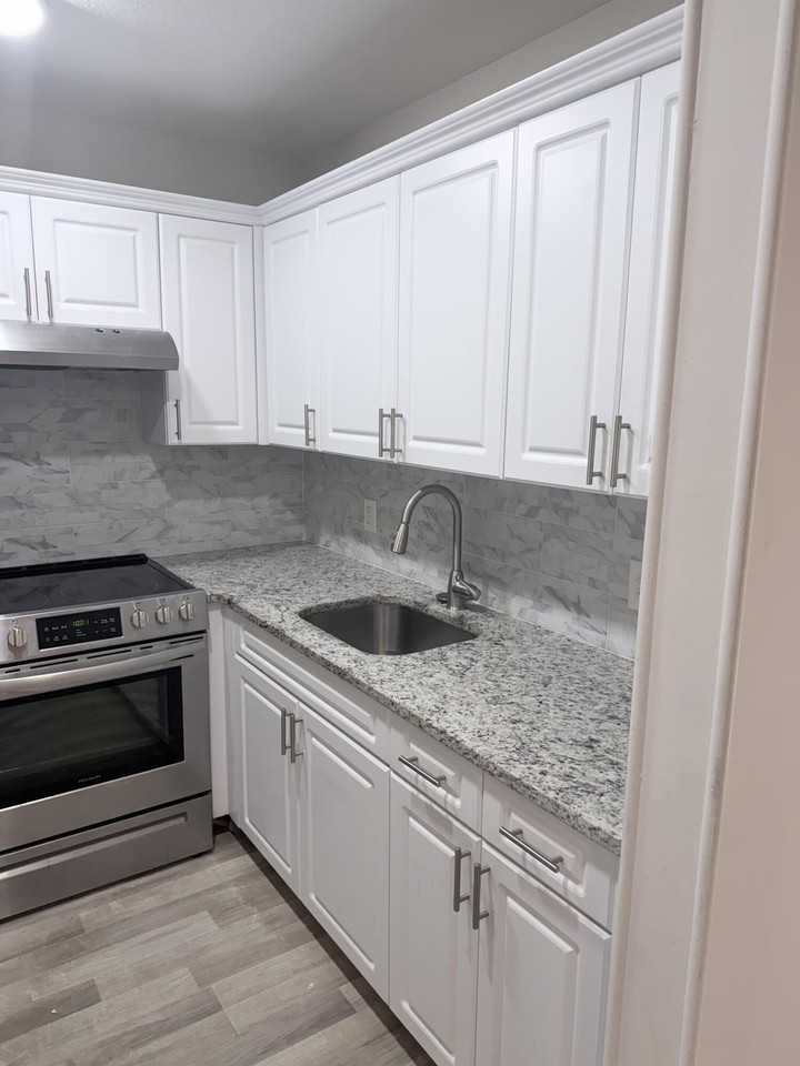 204 Canterbury I - Photo 2 of 12