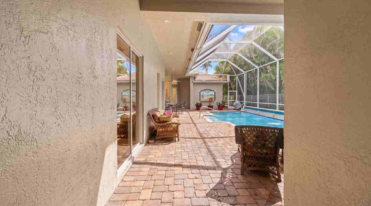 10891 Fairmont Village Dr - Photo 3 of 44