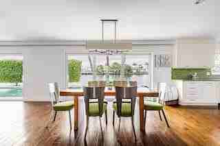 3018 Ne 26th St - Photo 4 of 40