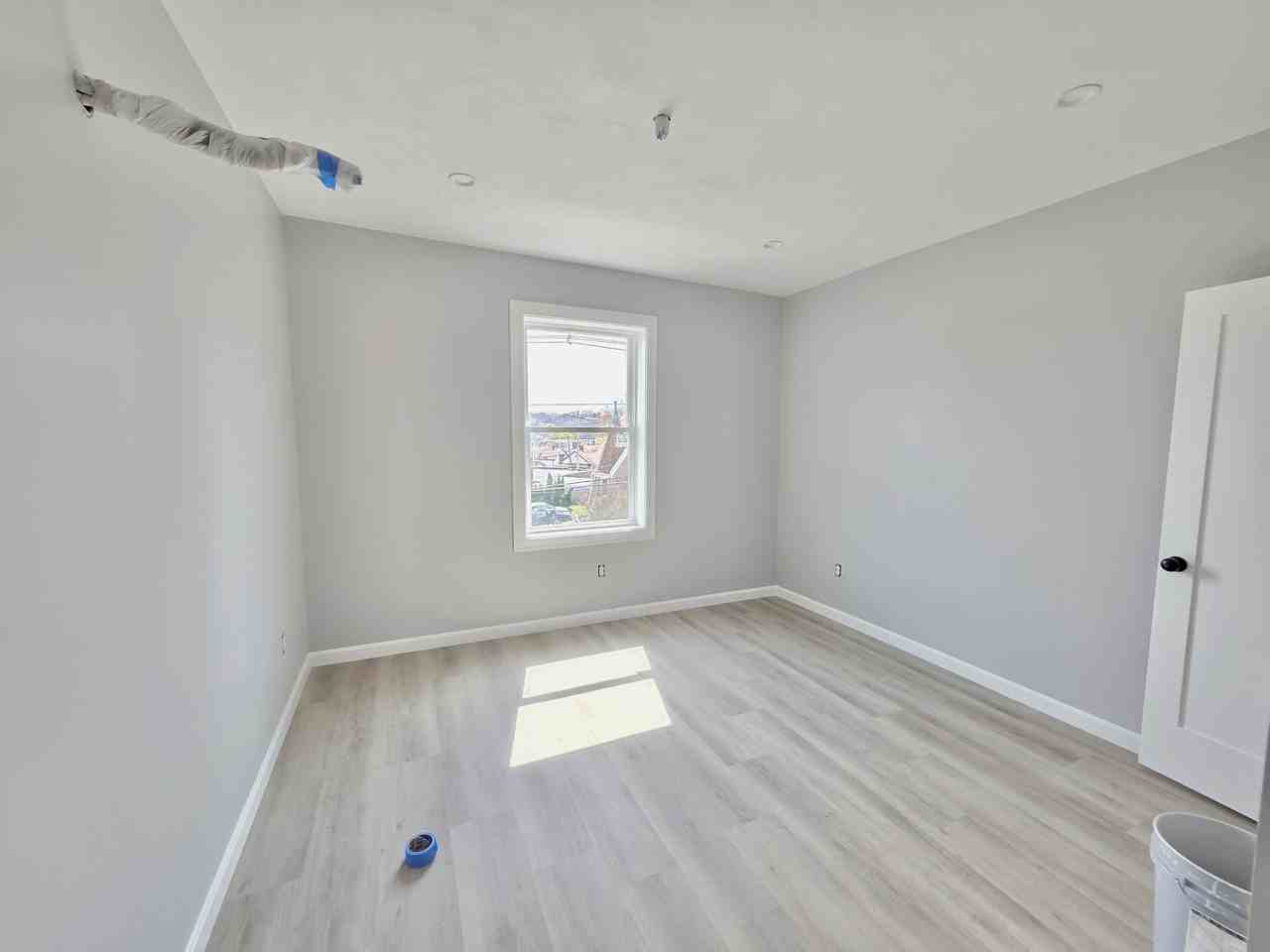 1965 Smith St #1A - Photo 5 of 14