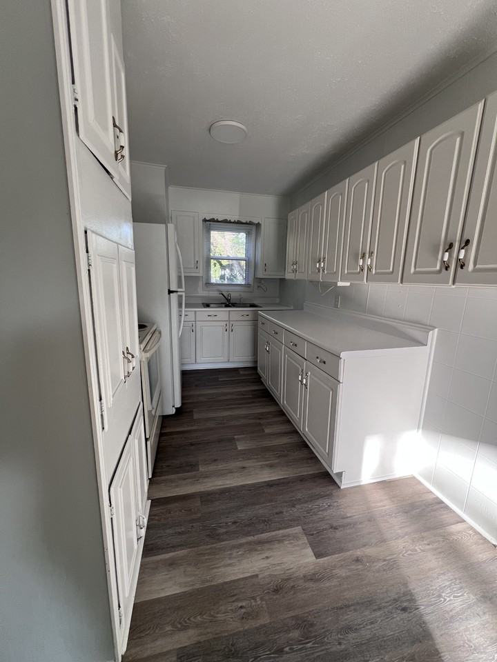 2308 Pine Way #1 - Photo 4 of 11