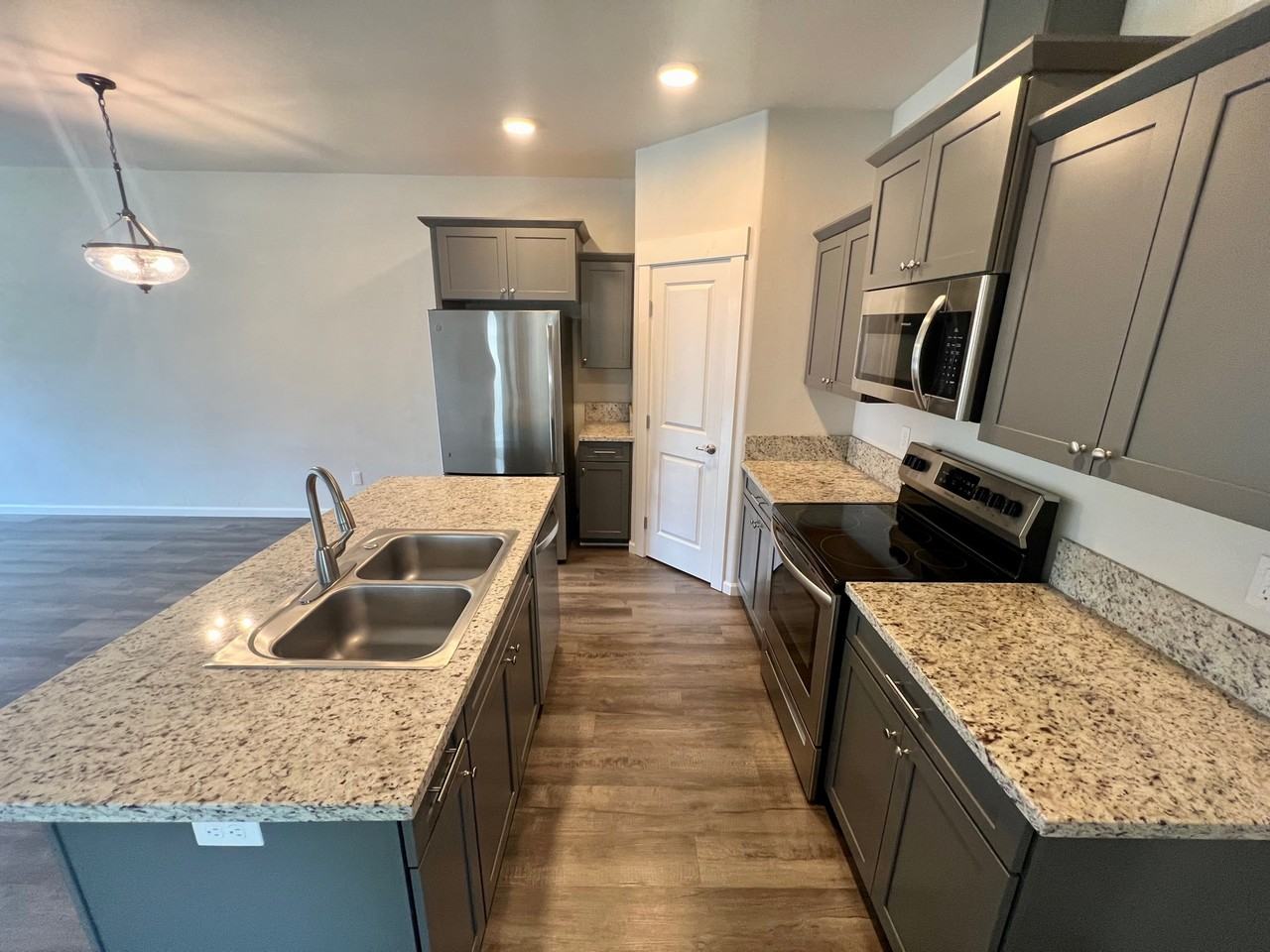 199 Mellecker Way #1 - Photo 6 of 25