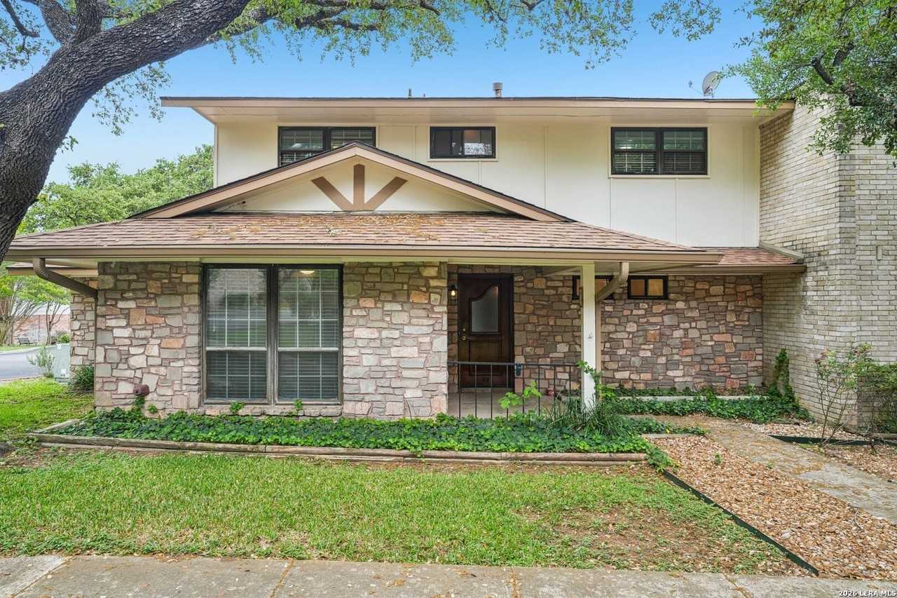 6106 Vance Jackson Rd #42
