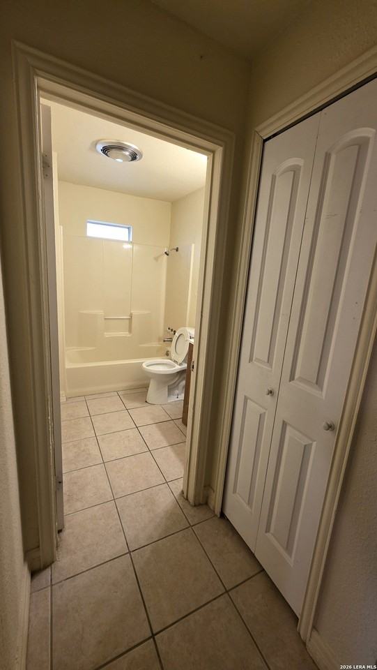 115 Wilmot St - Photo 7 of 16