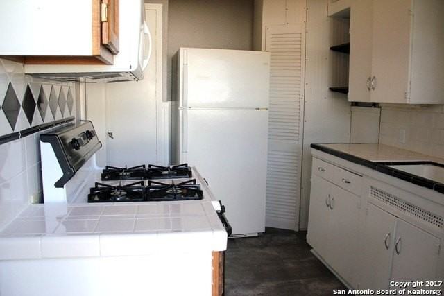 245 Post Ave #4 - Photo 7 of 23