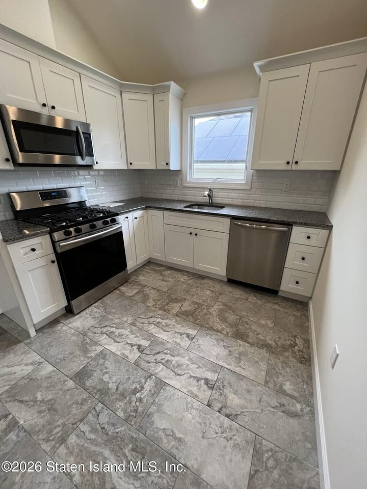 598 Foster Rd #2 - Photo 5 of 12