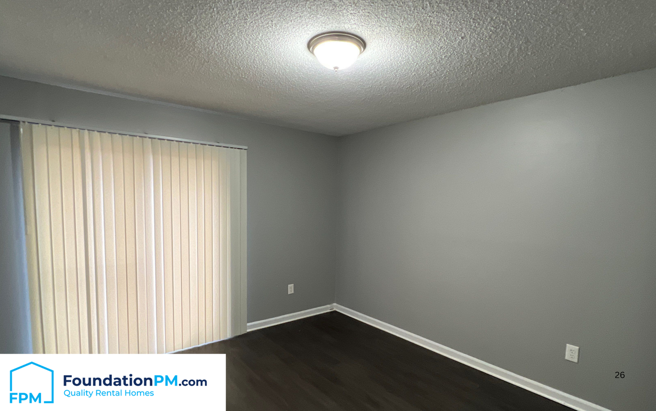 3698 Firethorne Dr #1 - Photo 5 of 9