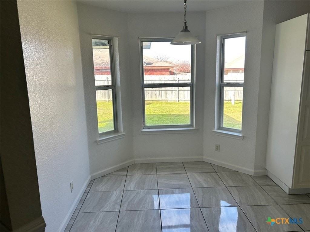 4501 Alleeta Dr - Photo 5 of 7